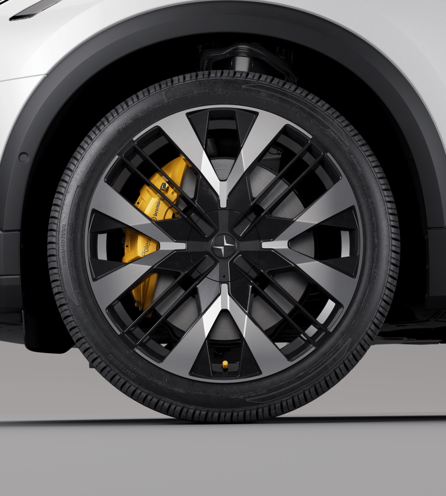 Zoom in on 22" Performance wheel.