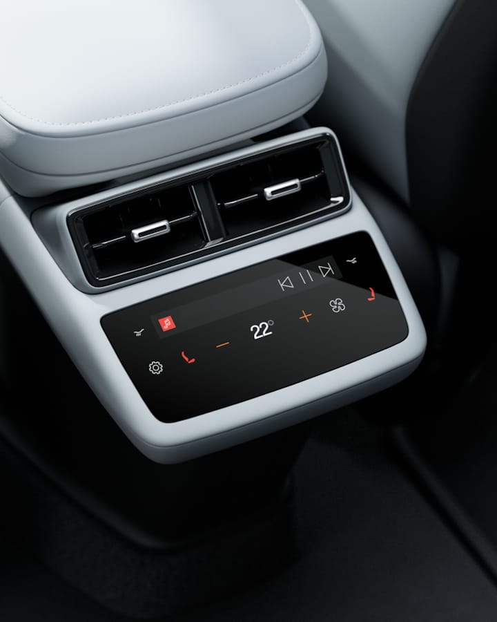 Polestar 4 Rear control screen