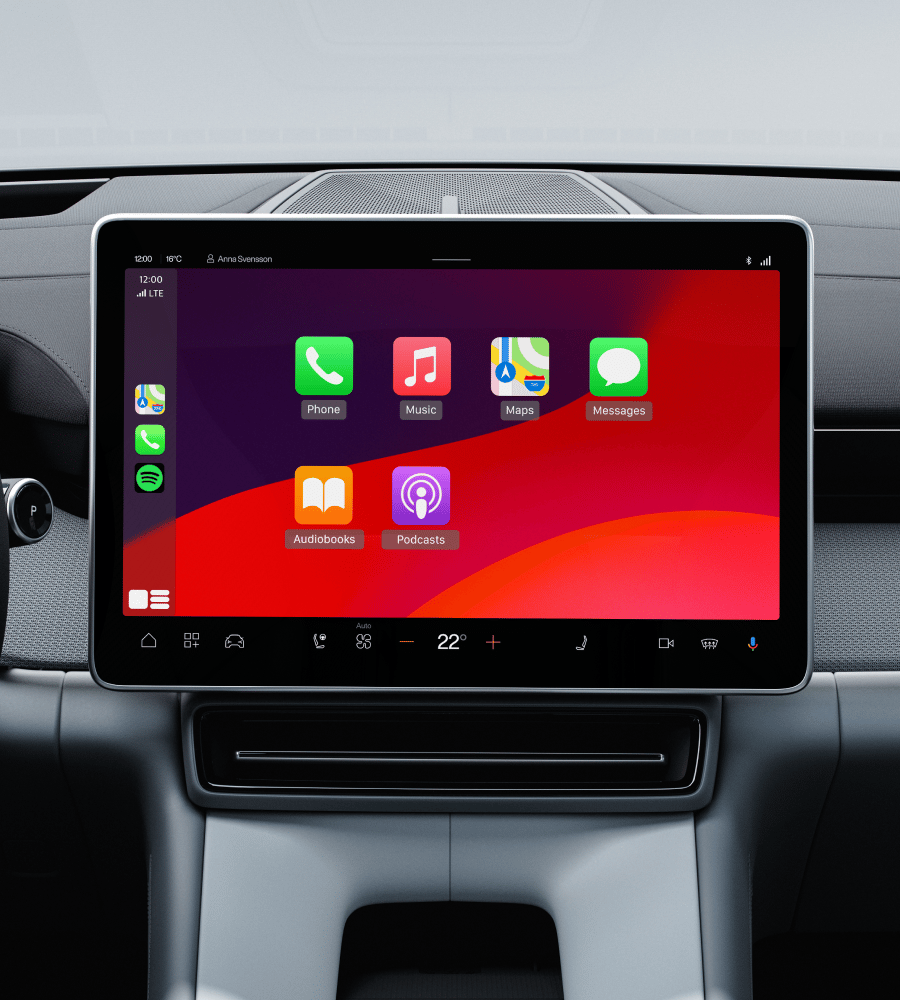 Polestar 4 infotainment Apple CarPlay